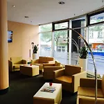 Arcadia 3*