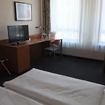 Arcadia 3*