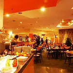 Отель Arcadia 3*